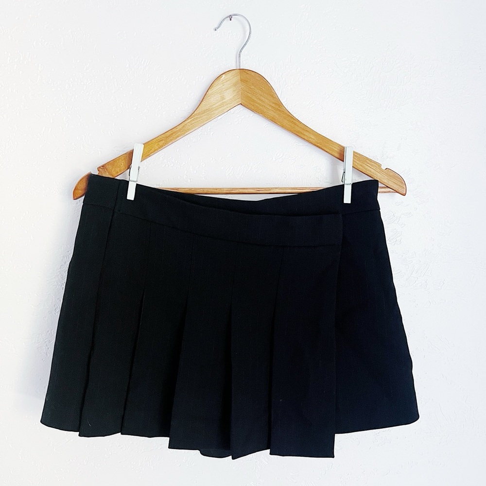 Zara Pleated Mini Skort